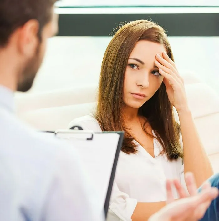 20 Mujeres comparten las realidades cotidianas de la feminidad que los hombres rara vez notan