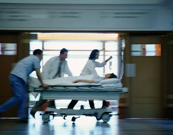 People Who Work With The Dead Shared The Most Traumatizing Things They Saw And Heard