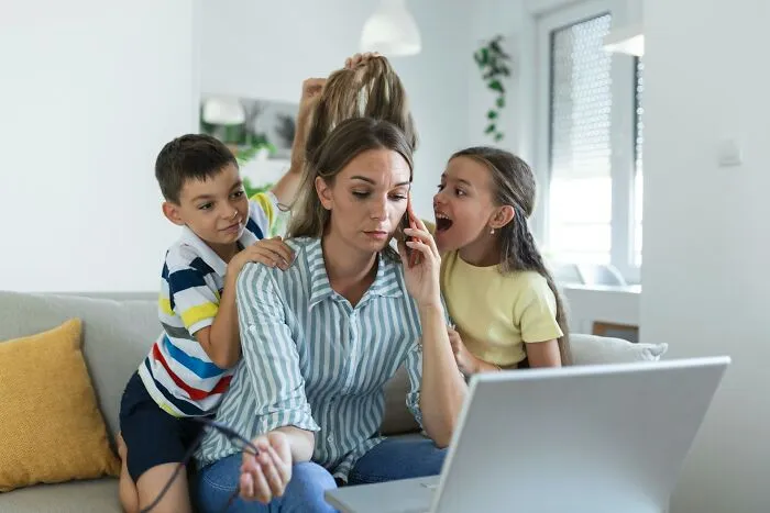 People Are Sharing Why They Regret Having Kids And They Get Really Honest