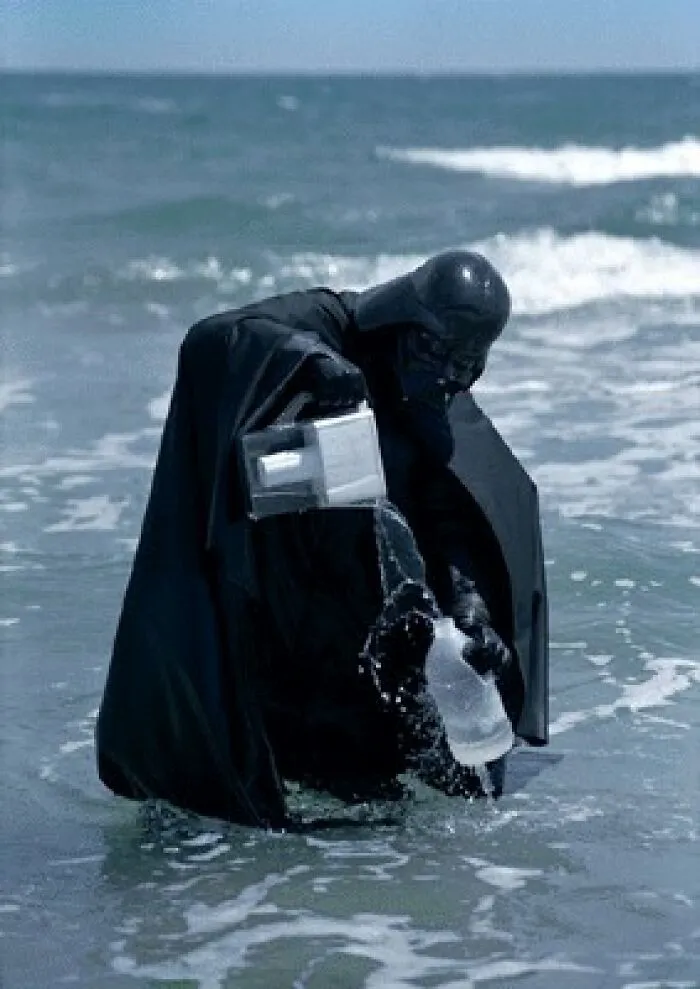 30 Of The Most Wild And Unhinged Photoshop Pics