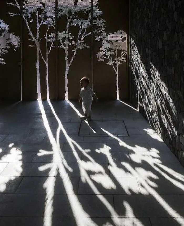 30 Photos That Seem Like A Glitch In The Universe But Some Are Actually Brilliantly Staged