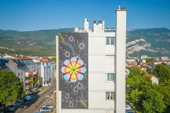 60 Striking Street Art Photos That Might Redefine What You Think Graffiti Can Be