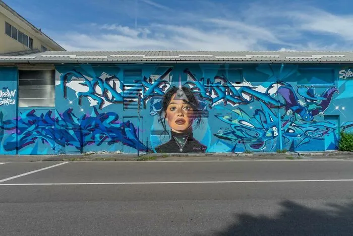 60 Striking Street Art Photos That Might Redefine What You Think Graffiti Can Be
