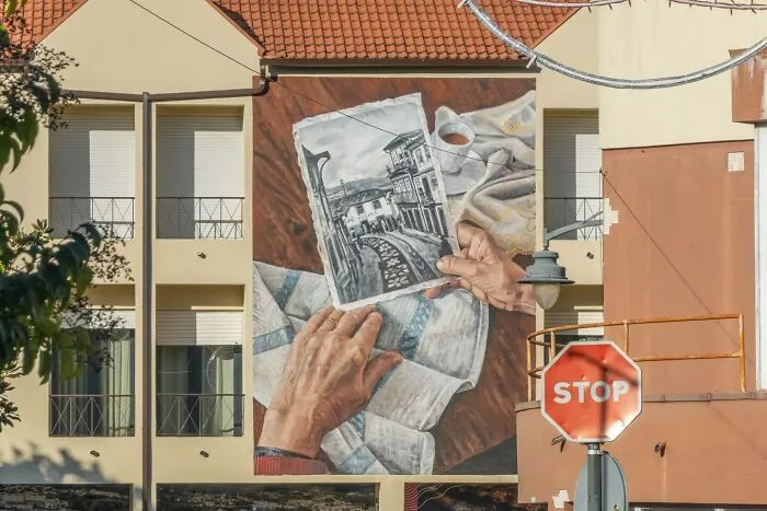 60 Striking Street Art Photos That Might Redefine What You Think Graffiti Can Be