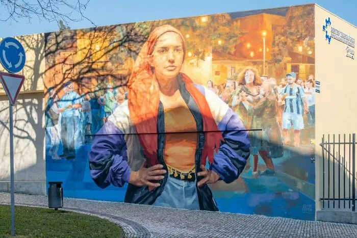 60 Striking Street Art Photos That Might Redefine What You Think Graffiti Can Be