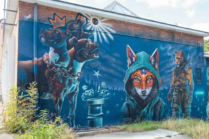60 Striking Street Art Photos That Might Redefine What You Think Graffiti Can Be