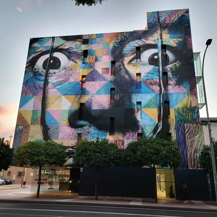 50 Impressive Street Art Works That Might Completely Change How You See City Walls