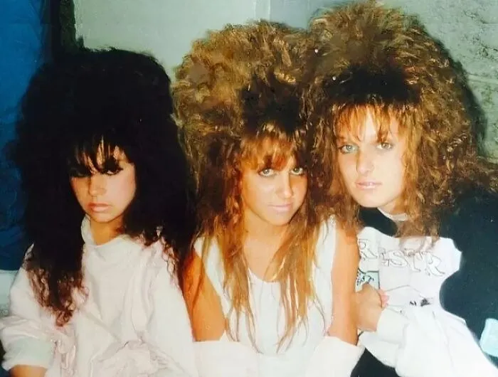 49 Hairstyles People Swear Were Cool In The 80s But Look Hilarious Now