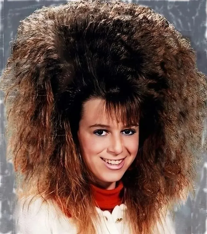 49 Hairstyles People Swear Were Cool In The 80s But Look Hilarious Now