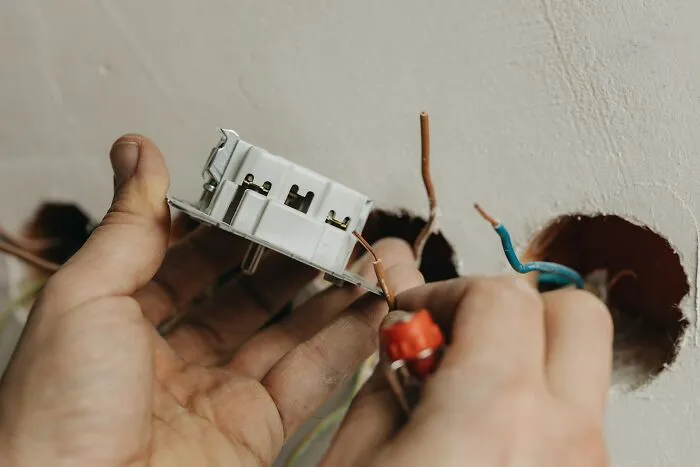 42 Times Adults Did Something So Dumb People Had No Idea How They Survived
