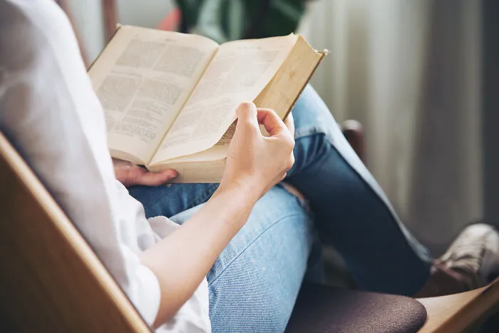 43 People Share Red Flags That They Always Look Out For In People's Homes
