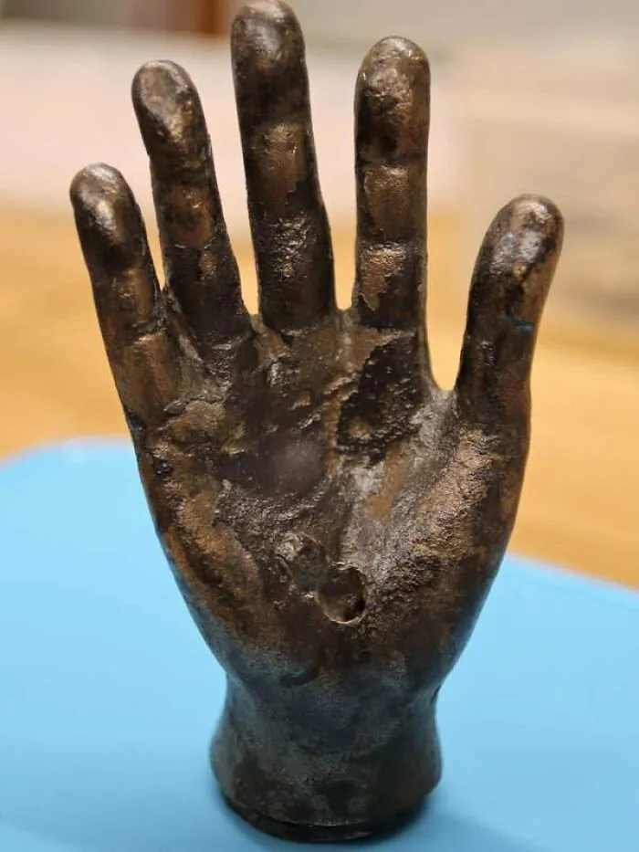 "The First Leper": 25 Times Archaeologists Dug Up Something Straight Out Of A Nightmare