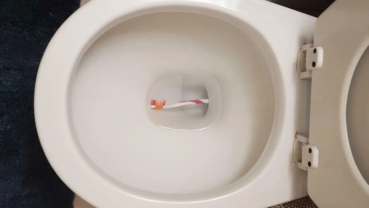 63 Moments That Instantly Ended A Potential Friendship