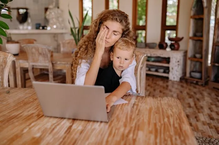 People Are Sharing Why They Regret Having Kids And They Get Really Honest