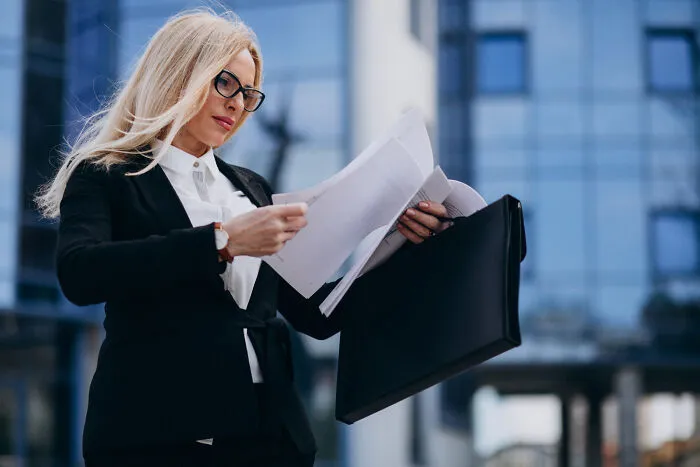 38 Lawyers Who Thought They Had A Winning Case, Until Their Client Finally Told The Truth