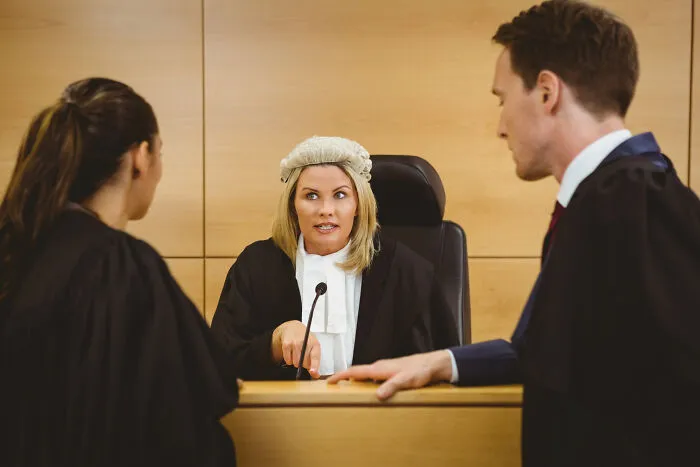 38 Lawyers Who Thought They Had A Winning Case, Until Their Client Finally Told The Truth