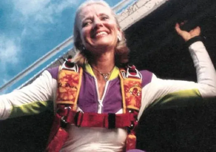 “Should Have Been 100% Fatal”: 49 Times Humans Survived The Most Terrifying Situations