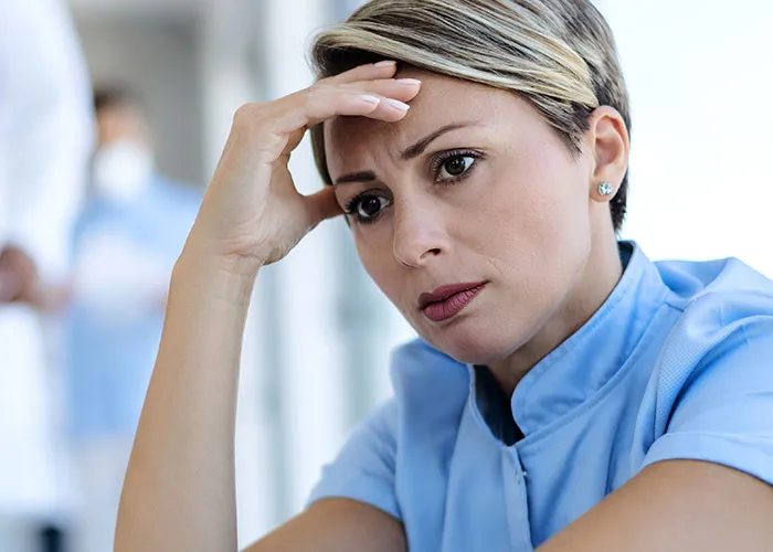 "I Can't Explain This": 49 Terrifying Real-Life Experiences These Nurses Lived Through