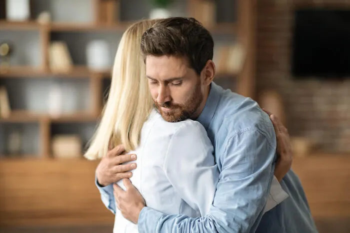 Men Online Share 36 Things About Women They Never Noticed Until They Got A Girlfriend