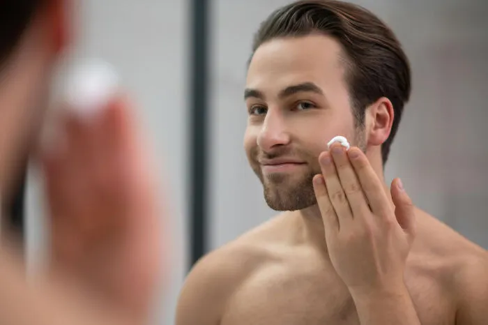 Men Online Share 36 Things About Women They Never Noticed Until They Got A Girlfriend