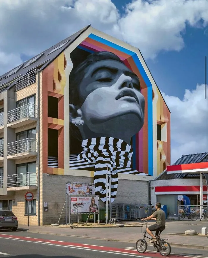 This Page Shared 45 Murals That Turn Ordinary Walls Into Masterpieces