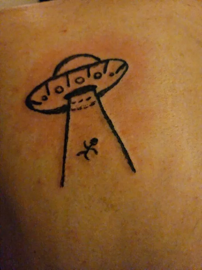 83 Times People Thought They Were Getting A Cool Tattoo And Ended Up With A Disaster (New Pics)