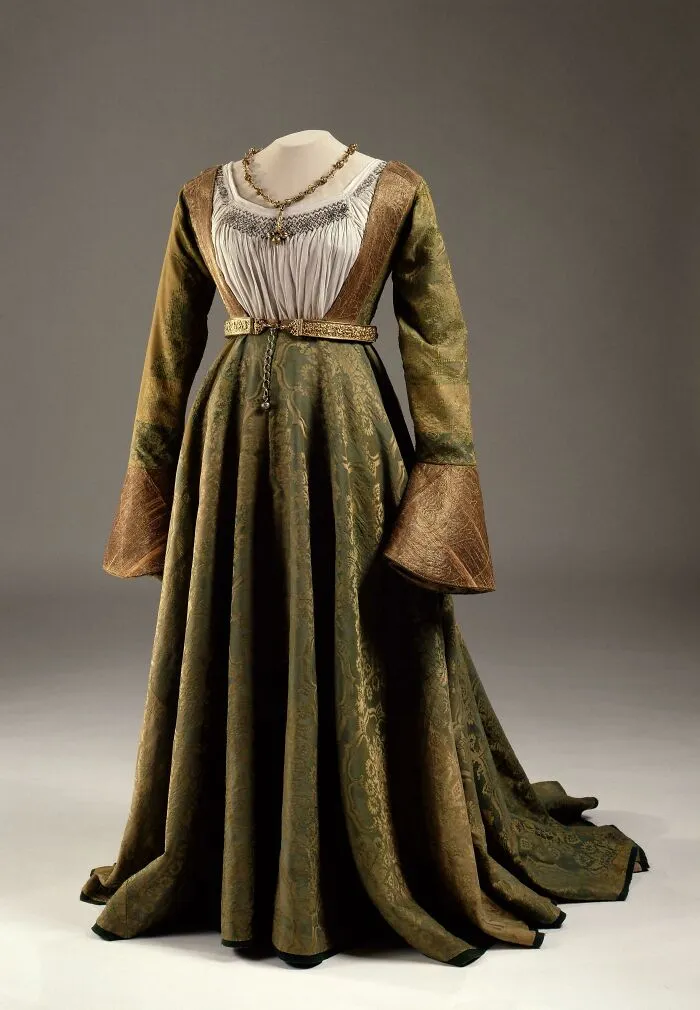 The Exquisite Green Damask Dress In Burgundian Style Worn By Mary Of Habsburg On Her Marriage To Louis II Of Hungary In 1522, One Of Few Dresses To Survive From That Century