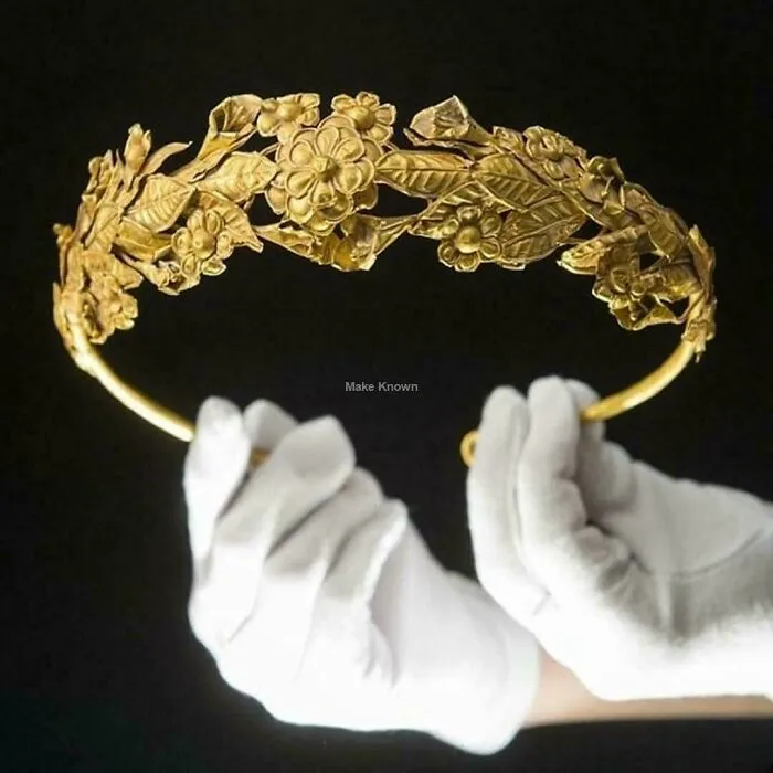 Golden Wreath Of Greeks Dating Back To 300 Bc,the Hellenistic Era