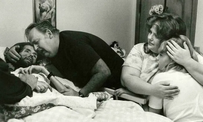 In November 1990, Life Magazine Published A Photo Of David Kirby Being Comforted By His Father. The Photo Is Considered To Have Changed The Face Of AIDS