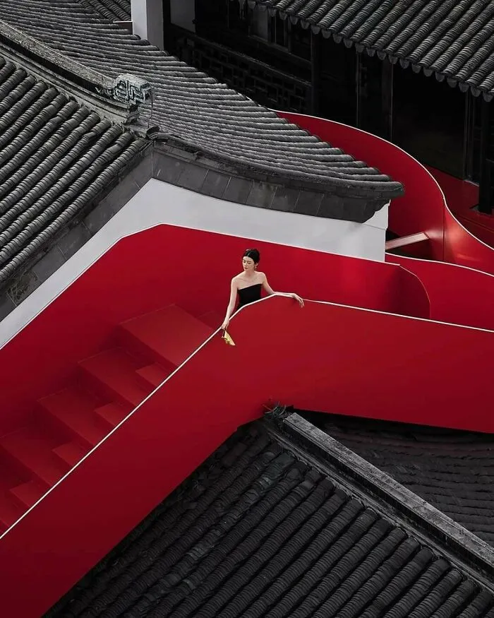 Red Lobster: Dayi Design Revives Historic Nanjing Site With Sinuous Outdoor Staircase