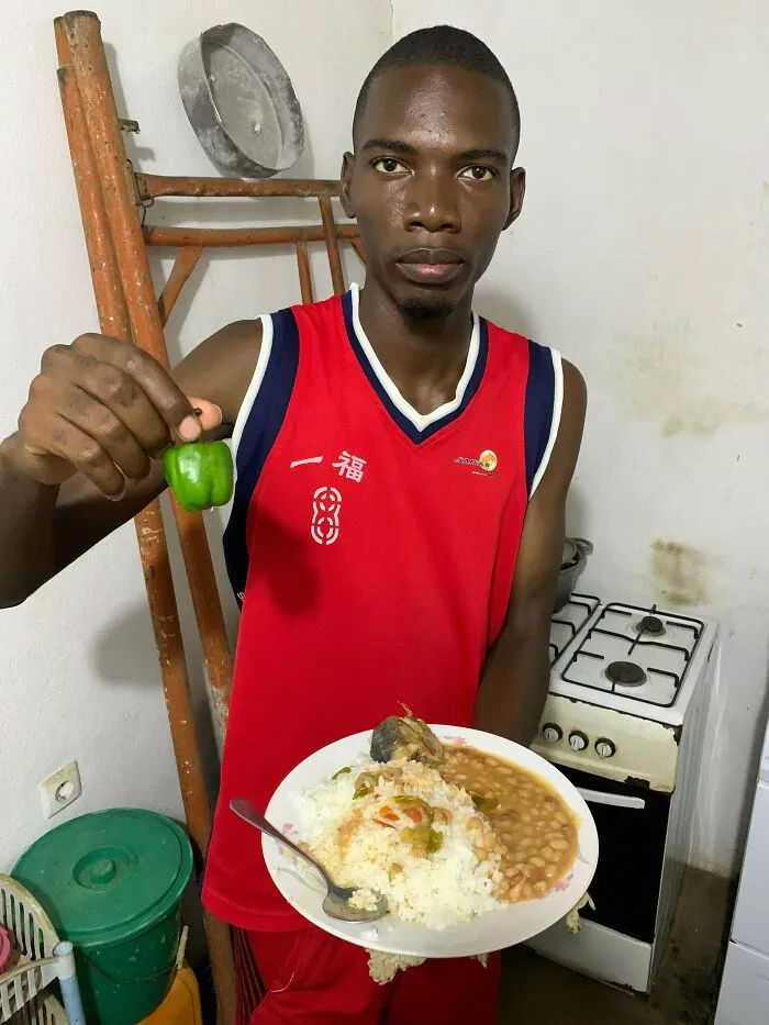 I’ve Been Eating Beans For 3 Days Straight. Yesterday It Was With Pasta, Today It’s Going To Be With Rice And Fish. Day 4 Out Of 7