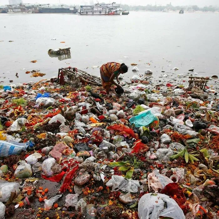 Contaminación del río Ganges, India