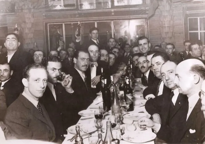 Caught Kevin Spacey Attending A Meeting In 1954 (See If You Can Spot Him)