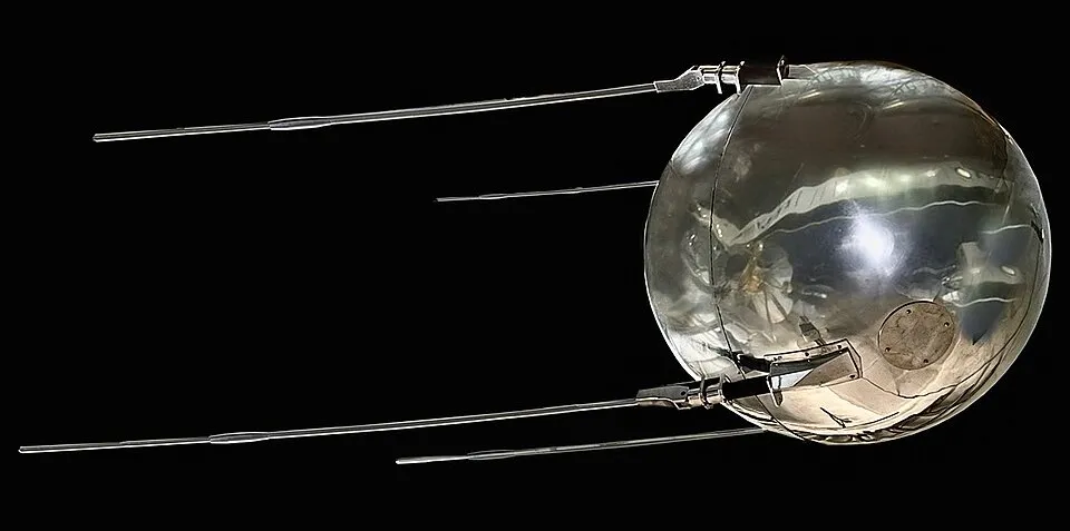 Sputnik satellite launched by country in 1957, the world’s first artificial satellite with long antennas in space.
