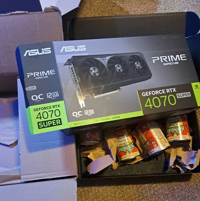 Ordered A $1000 Graphics Card From Amazon, Received 4 Cans Of Beef Ravioli