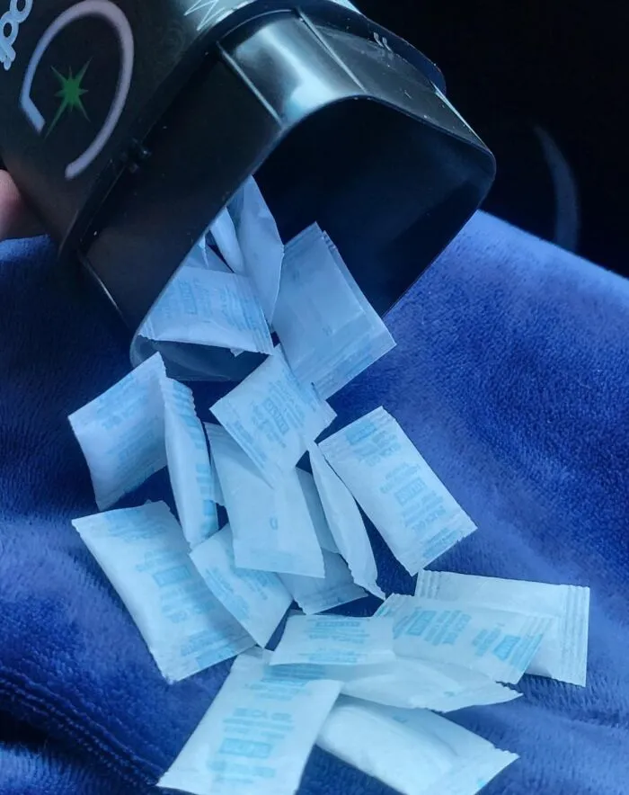 Husband Bought A Package Of Gummies From Our Local Dispensary. Got An Entire Package Of Silica Packets Instead