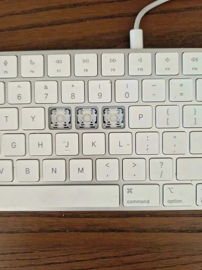 Aspirando mi teclado Apple