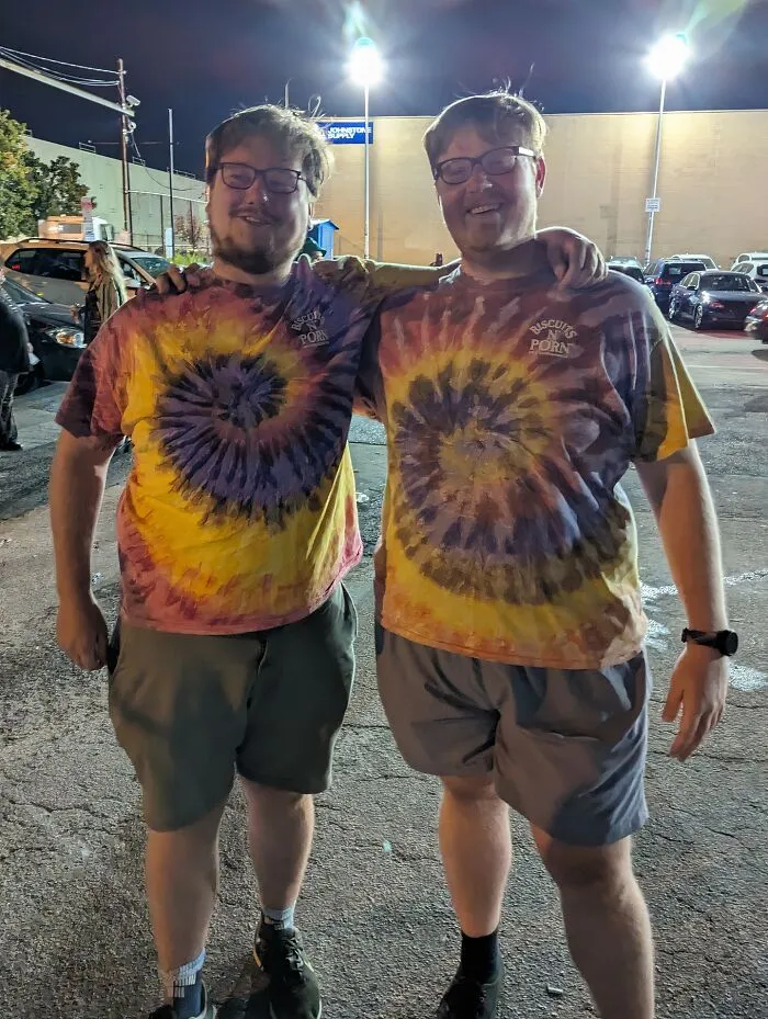 Met My Doppelganger At A Concert