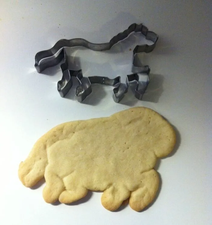 Galleta hecha con molde en forma de caballo