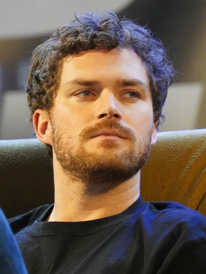 Actor Finn Jones, 38