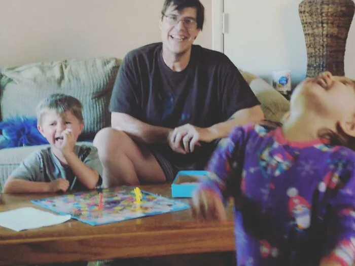 49 Hilarious Pics That Prove Sibling Rivalry Is Like No Other