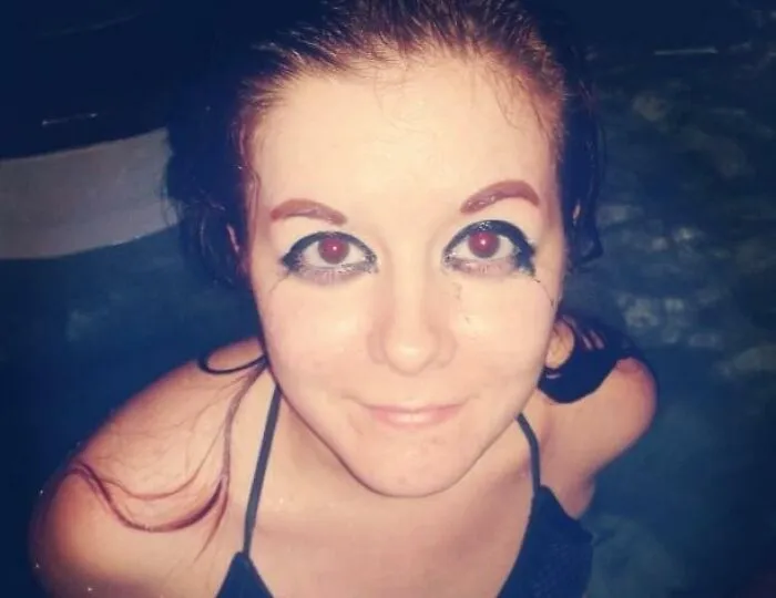 A los 15 años, pensé que si me afeitaba las cejas sería más fácil hacerlas simétricas. Por este acto atroz, lo siento.