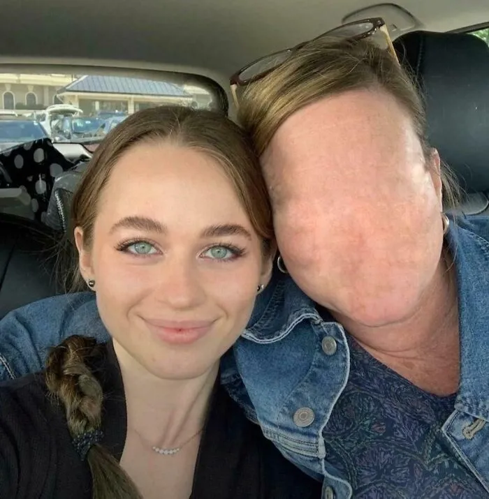 The Way This User Censors Faces