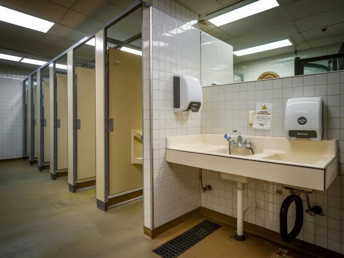 These 33 Ex-Students Expose The Most Horrifying Scandals That Their Schools Tried To Hide
