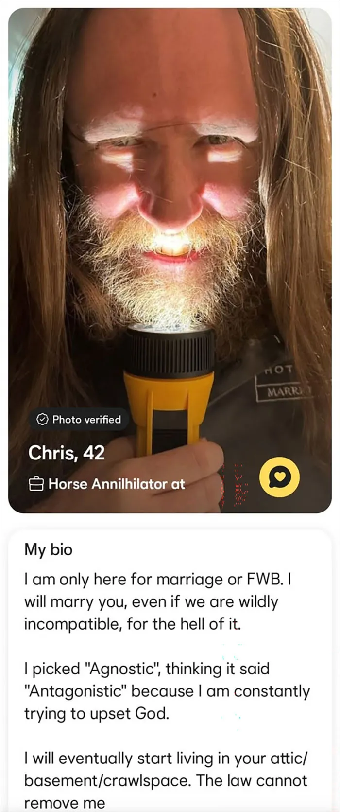 87 Dating Profiles That Are Cringeworthy Enough To Make Your Skin Crawl A Little Bit