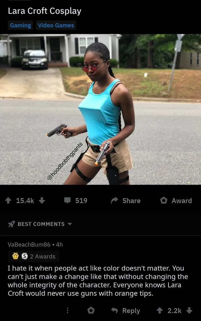 Lara Croft Cosplay