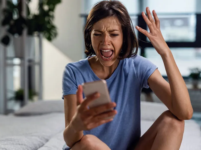 “I Lost All Respect”: 59 Things People Did That Cost Them A Friend