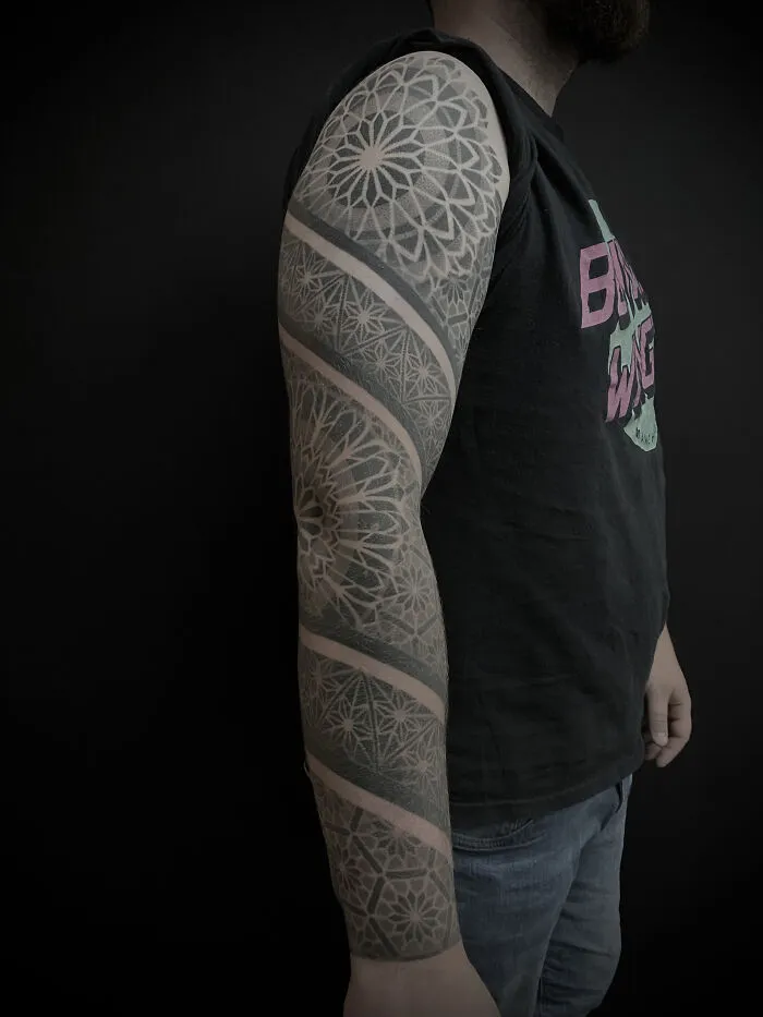 Mandala Flow With Soft Grey Stripes
