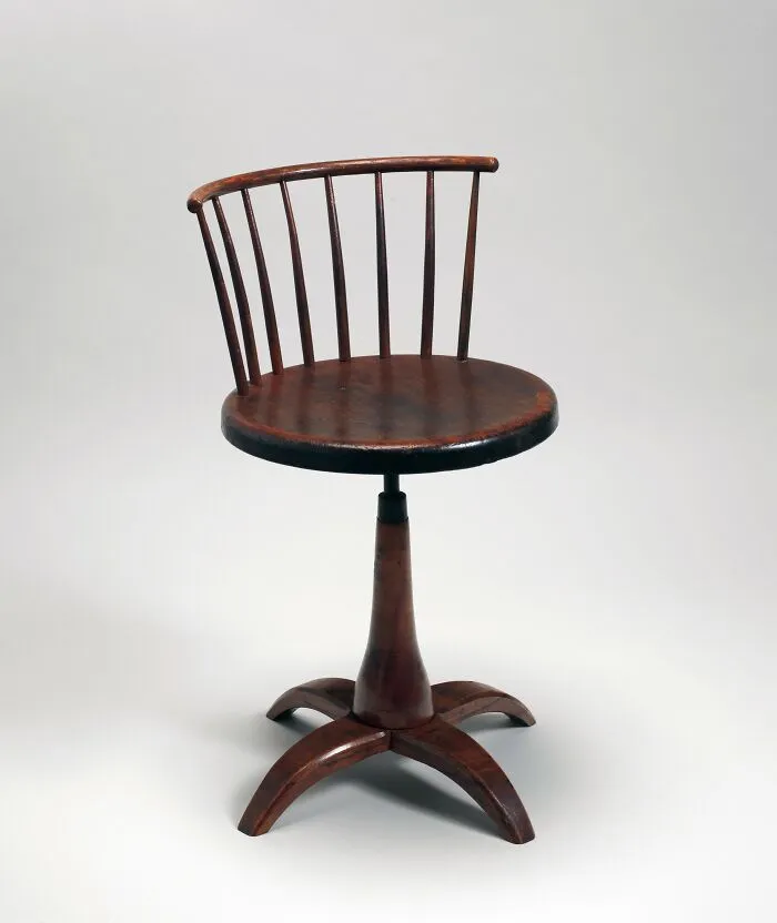A Chair You Can’t Sit On, No Matter How Real It Looks