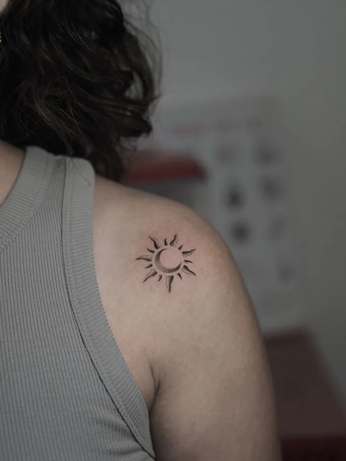 Sun And Moon (Intertwined)